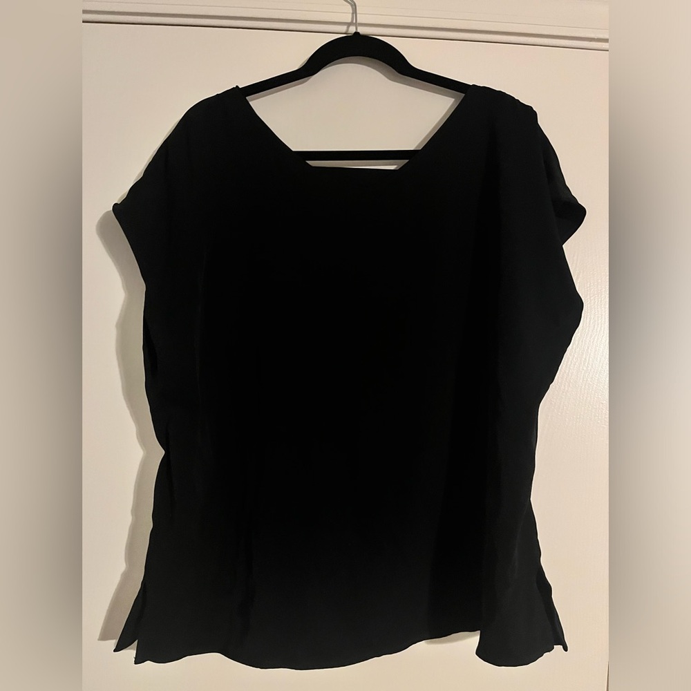 Elizabeth & Clarke The Bronte All Hours Top